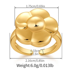 Detailed dimension guide for 18K gold plated flower ring showing width and weight