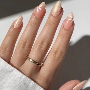 Press On Nails Almond Shape Nude Pink White Flower Rhinestone Glossy False Nail Patches Elegant Manicure For Women