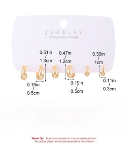 Detailed spec sheet showing dimensions and weight for golden alloy earring set