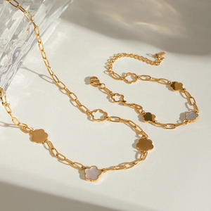 18k gold plated stainless steel clover necklace and bracelet set with white shell