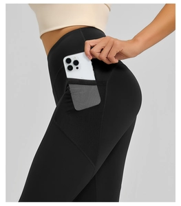 Detail of high waist yoga leggings with side mesh pocket for large smartphones