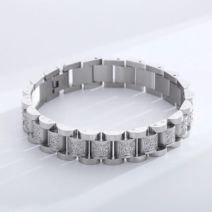 Detailed view of silver stainless steel hiphop bracelet with precision CNC diamond setting