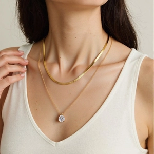 Collier Double Couche Acier Inoxydable 304 Chaîne Serpent Pendentif Zircon Poire Bijoux Élégants Pour Femmes
