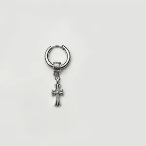 Minimalistischer Kreuz-Anhänger Ohrring aus Titanstahl mit mattem Vintage-Silber-Finish