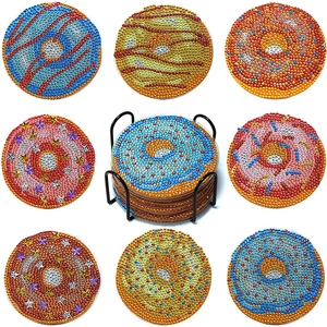 DIY Diamantmalerei Untersetzer-Set mit 8 Donut-Designs und schwarzem Metallhalter