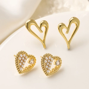 Heart Stud Earrings With 18K Gold Plated Copper Imitation Artificial Pearl Zircon Love Letter Design Fashion Jewelry For Women