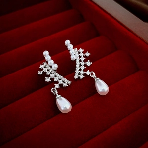 Star Water Drop Zircon Imitation Artificial Pearl Earrings With Silver Earring Post Elegant Copper Jewelry For Women
