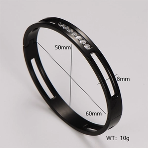 Detailed dimensions of black stainless steel grooved bangle with zircon inlay