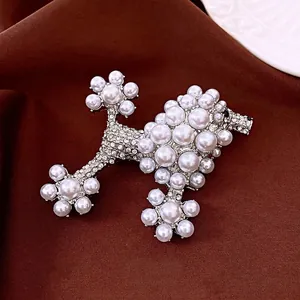 Elegant Poodle Dog Brooch Pin Alloy With Imitation Artificial Pearls And Rhinestones Luxury Animal Jewelry For Women