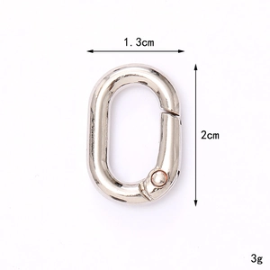 Close-up of 1.3cm x 2cm silver zinc alloy spring ring hook with size and weight labels
