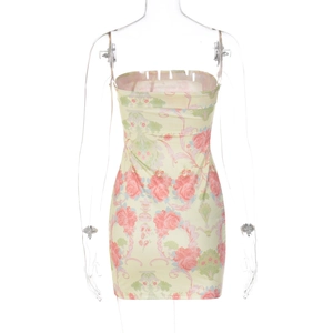 Vue arrière d'une robe bustier moulante à fleurs montrant les détails sur un mannequin