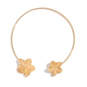 Elegant gold metal open choker featuring textured five-petal flowers in marine style