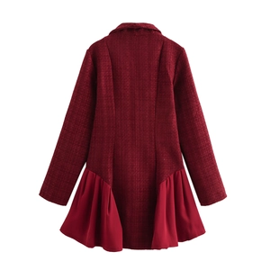Burgunderrotes Tweed-Kleid für Damen mit V-Ausschnitt und geruschtem Chiffon-Saum