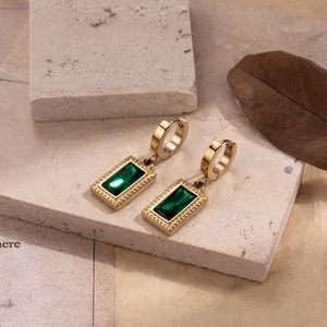 Vintage gold-plated titanium steel earrings with square emerald zircon on stone pedestal