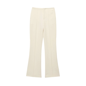 Vue à plat du pantalon évasé taille haute blanc crème en tissu de costume premium