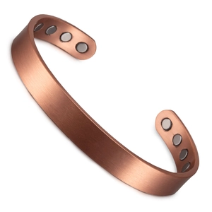 Bracciale magnetico in rame regolabile con finitura spazzolata e sei magneti sani
