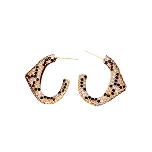 Vintage 18K gold plated C-shaped leopard print earrings with sparkling cubic zirconia