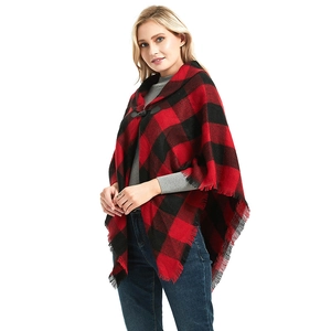 Women Plaid Poncho Cape With Hood Toggle Buckle Closure Fringe Trim Knitted Warm Shawl Wrap For Winter Autumn