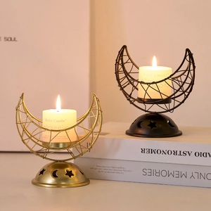 Moon Candle Holder Metal Crescent Incense Burner Hollow Star Base Ramadan Middle Eastern Home Decor Table Ornament