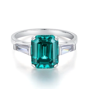 Emerald cut green zircon ring in S925 sterling silver with trapezoid side stones