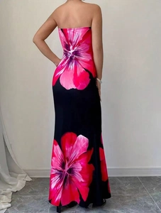 Elegant floral print tube maxi dress with a slim fit and vibrant red floral patterns