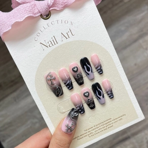 Handmade Press On Nails Pink Black Gradient Gothic Cross Metal Chain Heart Flame Y2K Long Trapezoid Fake Nails For Women