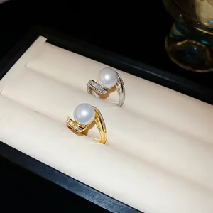 Bagues ouvertes serpent en or et argent avec perles et accents de zircon brillants
