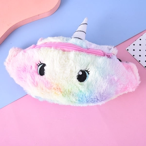Marsupio unicorno in peluche arcobaleno con pelliccia sintetica e corno a strisce
