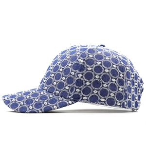 Cappellino da baseball in cotone blu scuro con ricamo geometrico a catena bianca