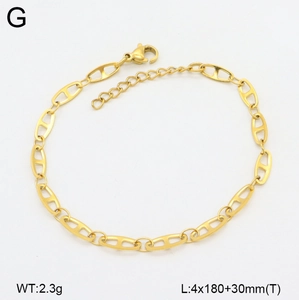 Detail of gold double-layer stainless steel anchor chain with size and weight labels