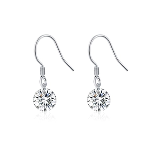 Élégantes boucles d'oreilles moissanite 1 carat en argent S925 avec pierre ronde