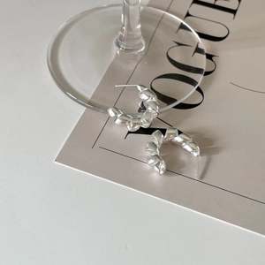 Minimalist 925 sterling silver C-shaped hoop earrings with a modern spiral geometric design