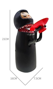 Detailed dimensions of No Face electronic money box showing 21cm height and 16cm width