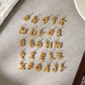 Pendentifs Initiales Alphabet En Acier Inoxydable Or Zircon DIY Collier Bracelet Charms Accessoires Bijoux
