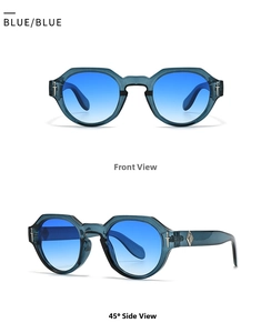 Details einer blauen Sonnenbrille mit silbernen Dolchkreuz-Akzenten an den Bügeln