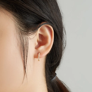 Minimalist S925 sterling silver gold hoop earrings with sparkling colorful cubic zirconia