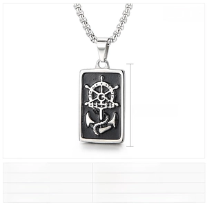 Détail du pendentif ancre hip hop punk avec dimensions 35x14mm et poids de 10g