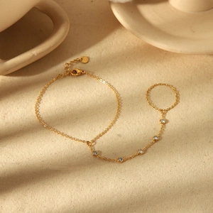 18K Gold Plated Stainless Steel Zircon Hand Chain Ring Bracelet For Women Elegant Minimalist Finger Link Jewelry