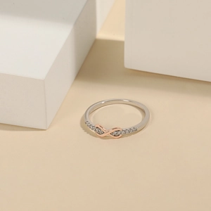 S925 sterling silver infinity ring with sparkling pavé cubic zirconia settings
