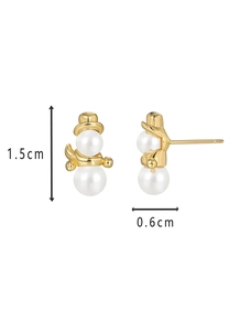 Detail view showing dimensions of snowman pearl earrings in gold plated copper