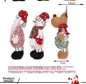 Detailansicht der 16 cm großen Plüsch-Weihnachtspuppen mit Maßen und Stricktextur
