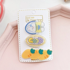 Juego de tres pinzas para el cabello de acrílico con animales lindos para niñas