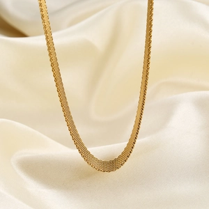 Elegant 8mm wide gold mesh choker necklace for women with hollow woven metal link design