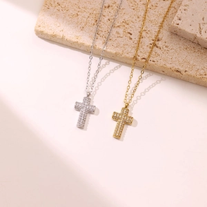 Stainless Steel Cross Pendant Necklace With Pavé Zircon Minimalist Fashion Jewelry For Women