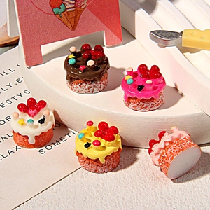 Mini gâteaux à la crème en résine colorée pour bricolage et décoration de coques de téléphone