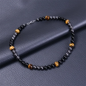 Collier perles œil de tigre et onyx noir avec pierres d'hématite et fermoir mousqueton