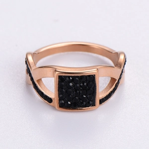 Retro rose gold hollow ring with square black rhinestones in a modern minimalist style