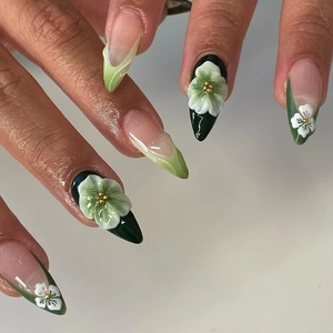 Press On Nails Dark Green French Almond Shape With 3D White Flower Artificial Fake Fingernails Elegant Manicure Accessories