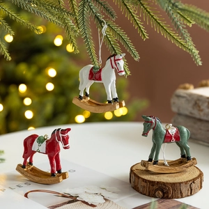 Ornement De Cheval À Bascule De Noël En Résine Peinte Décor De Bureau Pendentif Festif Style Vintage