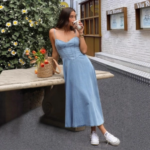 Women V Neck Denim Camisole Dress Washed Light Blue Corset Waist A-Line Midi Dress Sleeveless Sexy Street Style